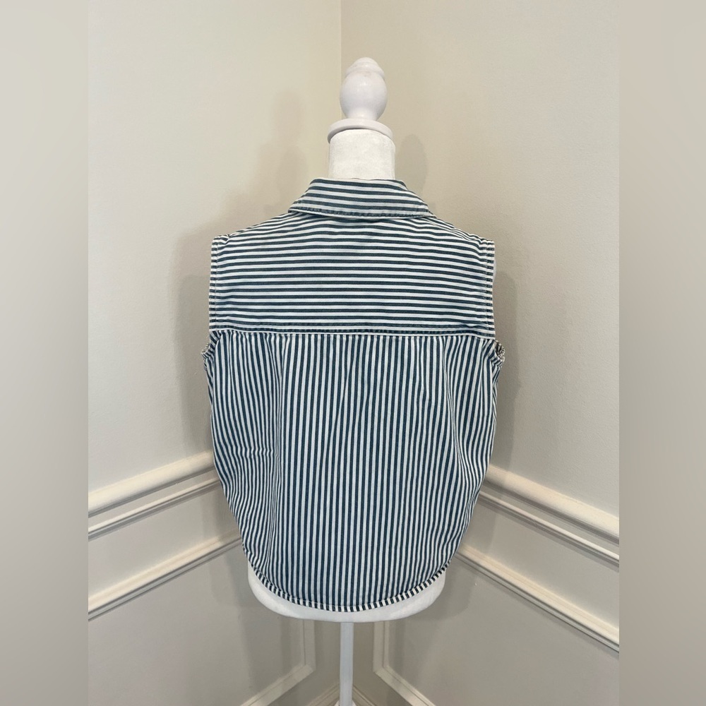 Levi's Women's Med Blue White Stripe Sleeveless Tie Denim Tank Patriotic Summer - Picture 4 of 7